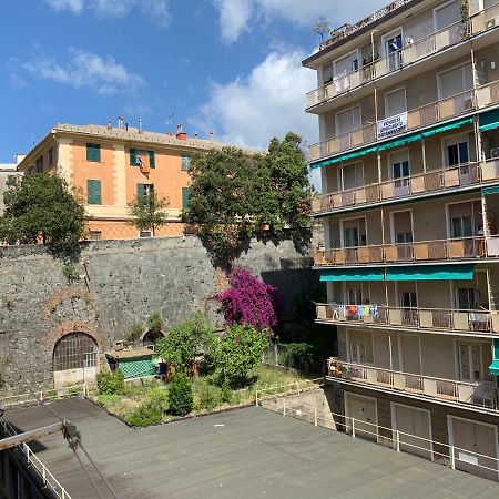 A Casa Dei Miei By Holiday World Génova Exterior foto